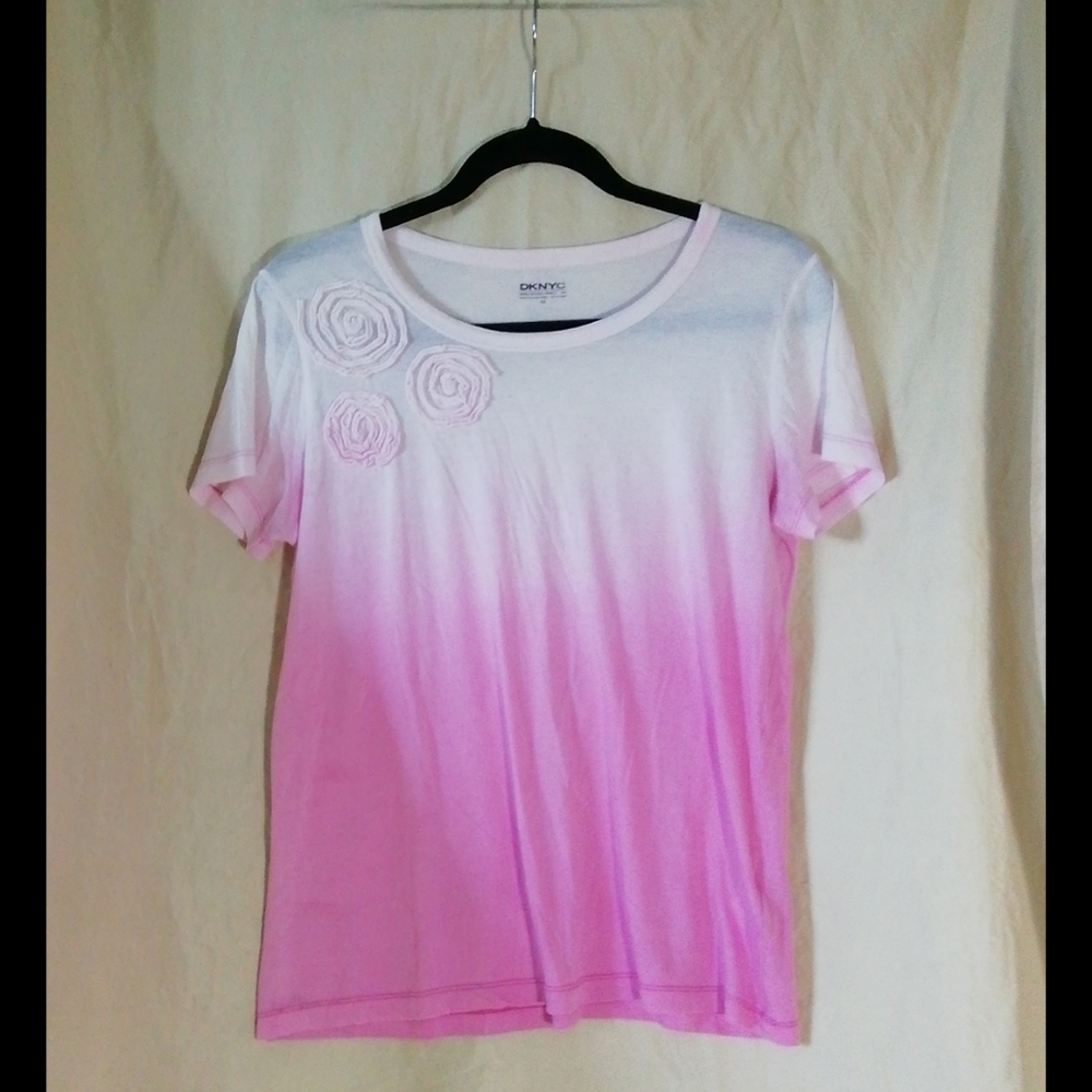 DKNYC fine t-shirt in pink white gradient size M